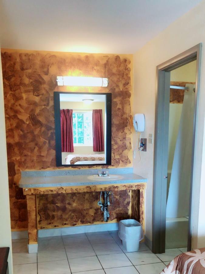Sunflower Inn Galloway Εξωτερικό φωτογραφία